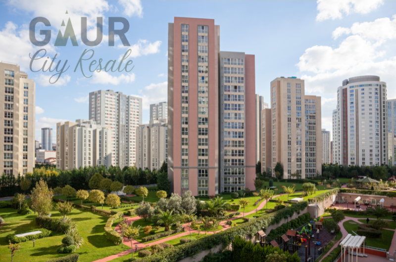 Discovering the Magnificence of Gaur City: Exploring Resale Flats in Noida Extension