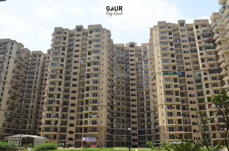 Unlocking Luxury: Explore Resale Flats in Gaur City, Noida Extension