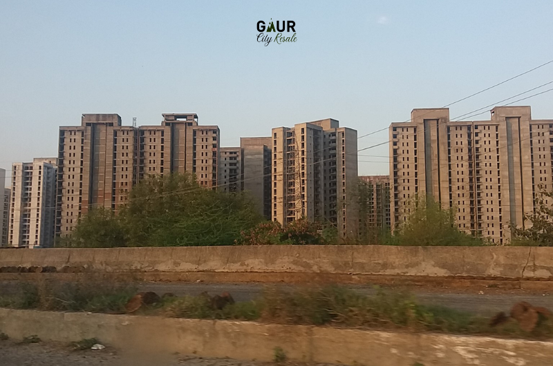 Unveiling the Best Resale Options in Gaur City: A Shopper's Paradise